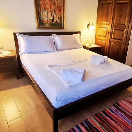 Hotel Gorica - Unesco Quarter Berat Kültér fotó
